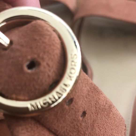 michael kors heels - Picture 4 of 4